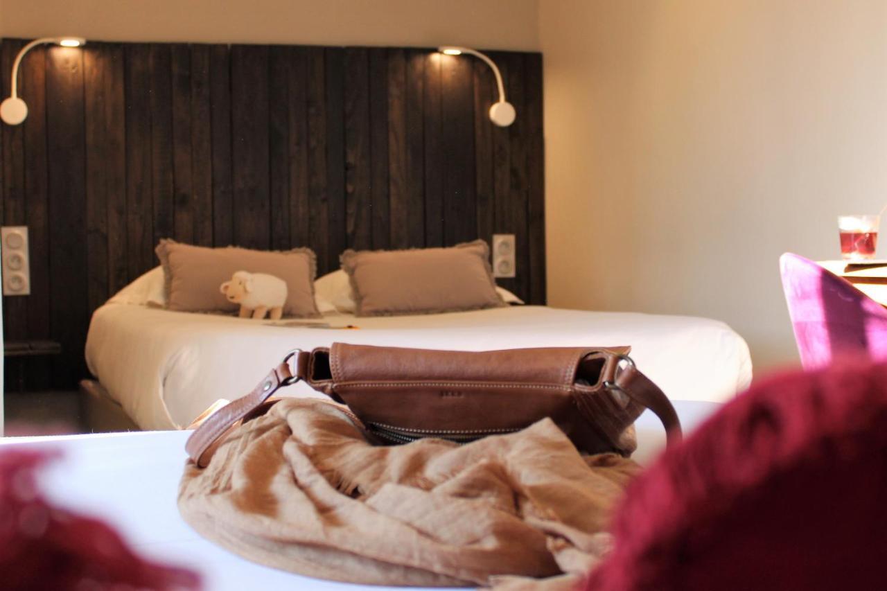 Logis Hotel St Sylvestre Aldudes Экстерьер фото