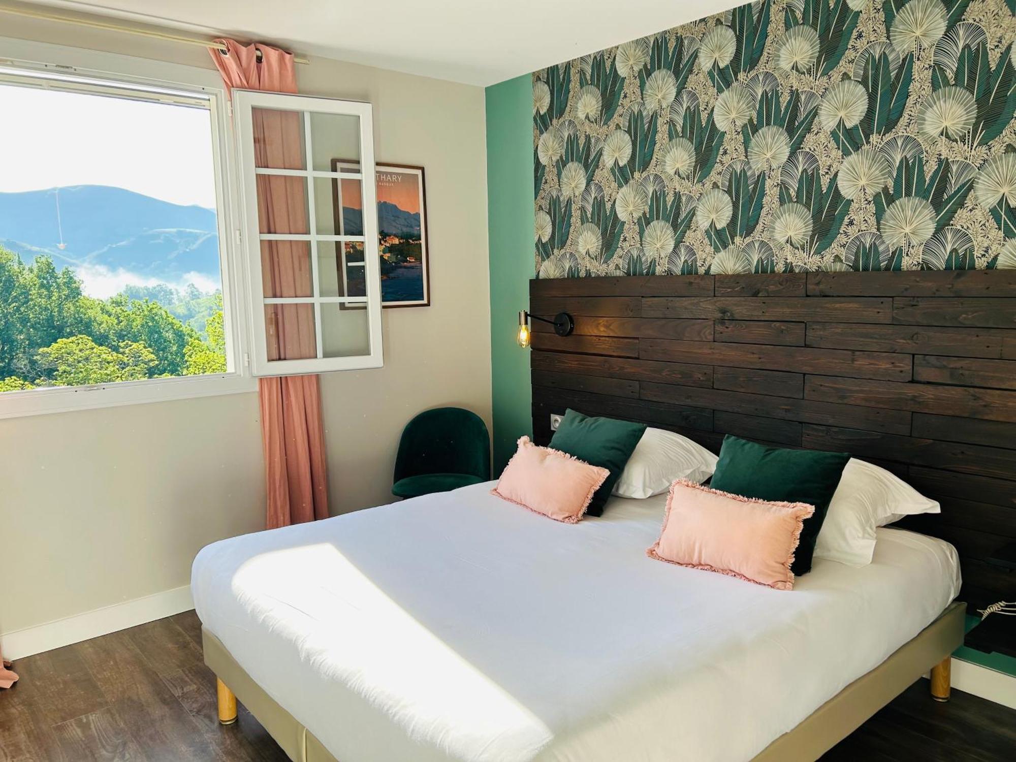 Logis Hotel St Sylvestre Aldudes Экстерьер фото